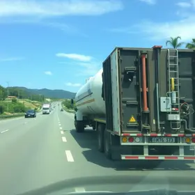 carreta com etanol